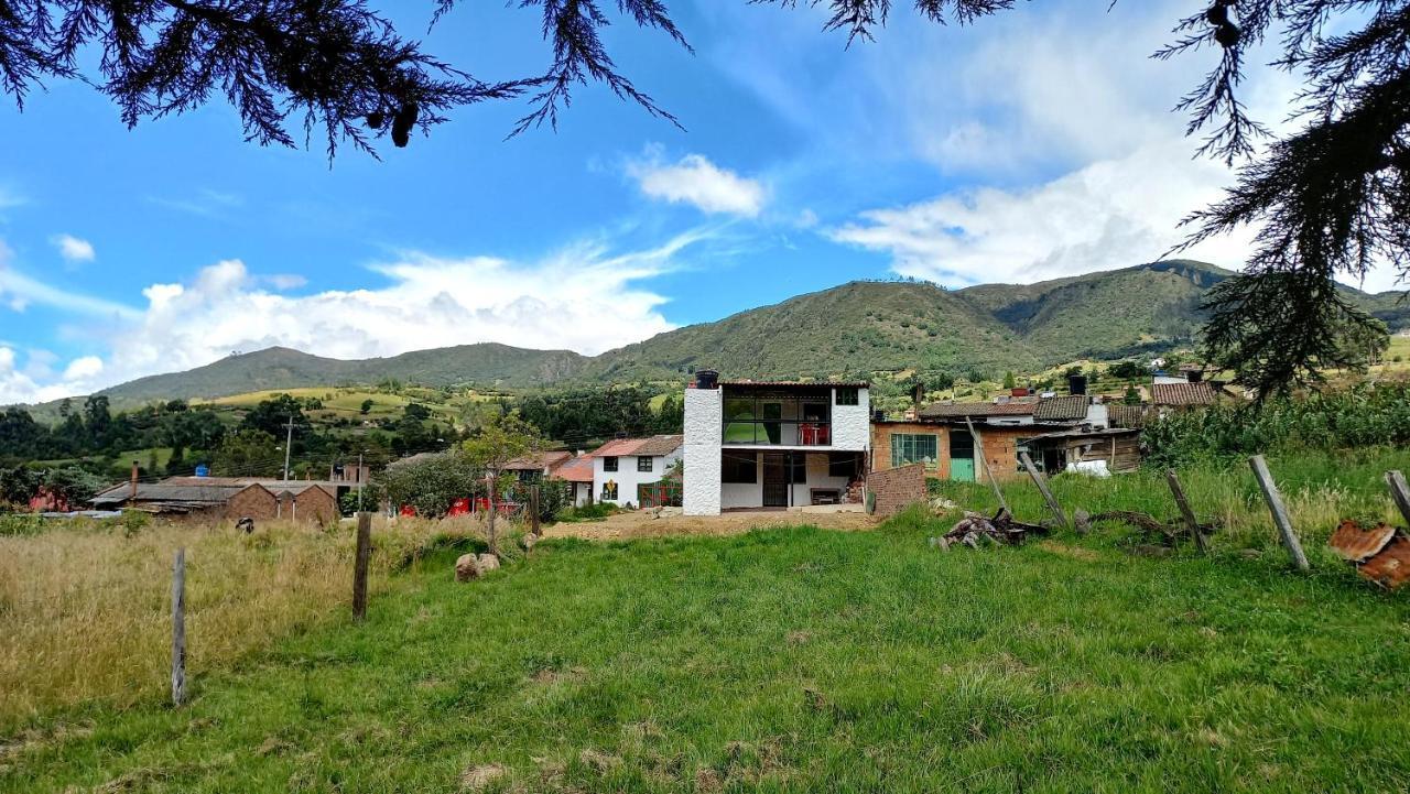 Hospedaje Y Camping Del Rio Monguí Extérieur photo