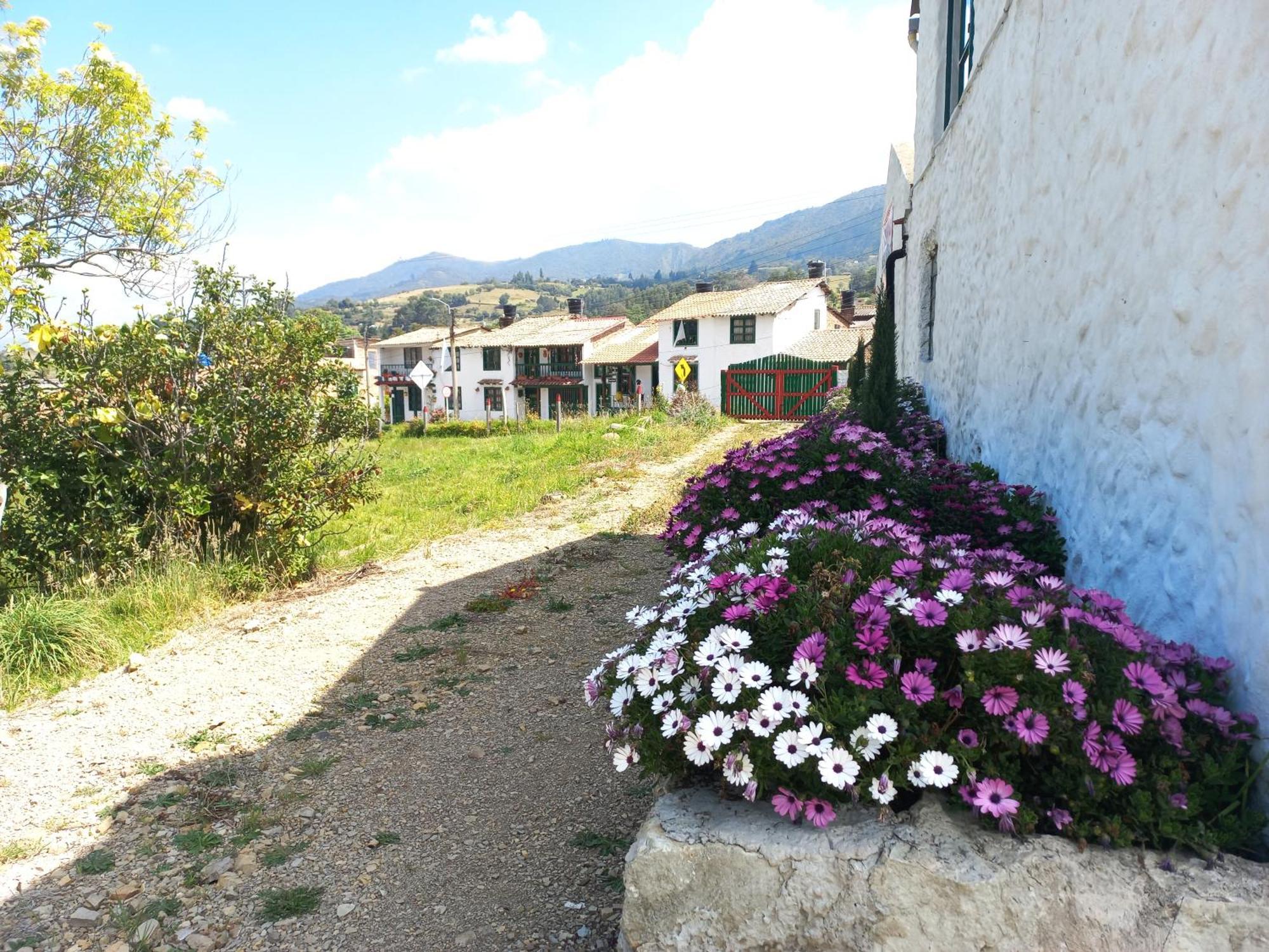 Hospedaje Y Camping Del Rio Monguí Extérieur photo