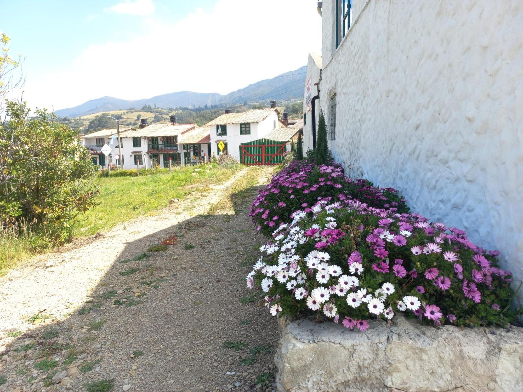 Hospedaje Y Camping Del Rio Monguí Extérieur photo