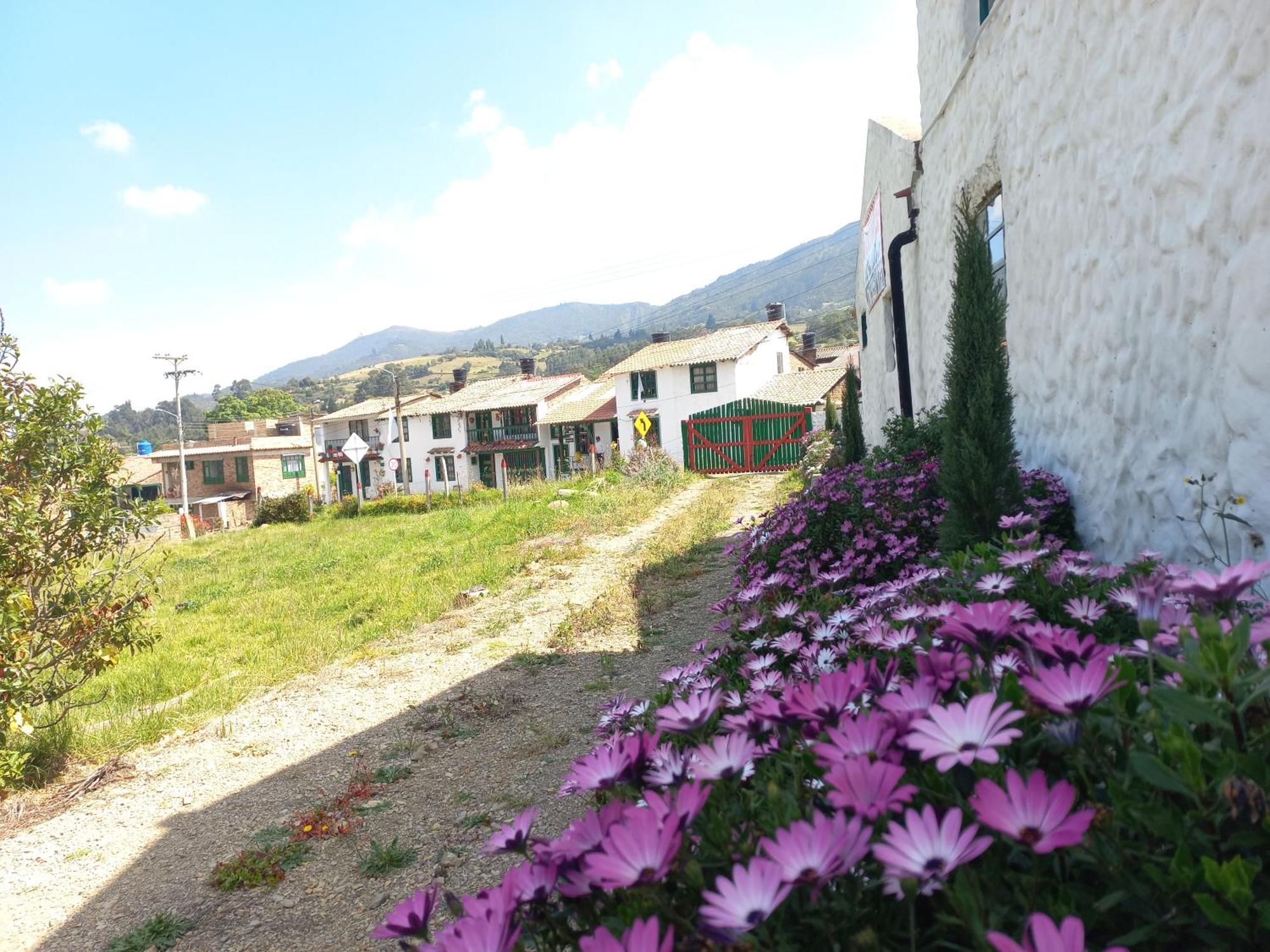 Hospedaje Y Camping Del Rio Monguí Extérieur photo