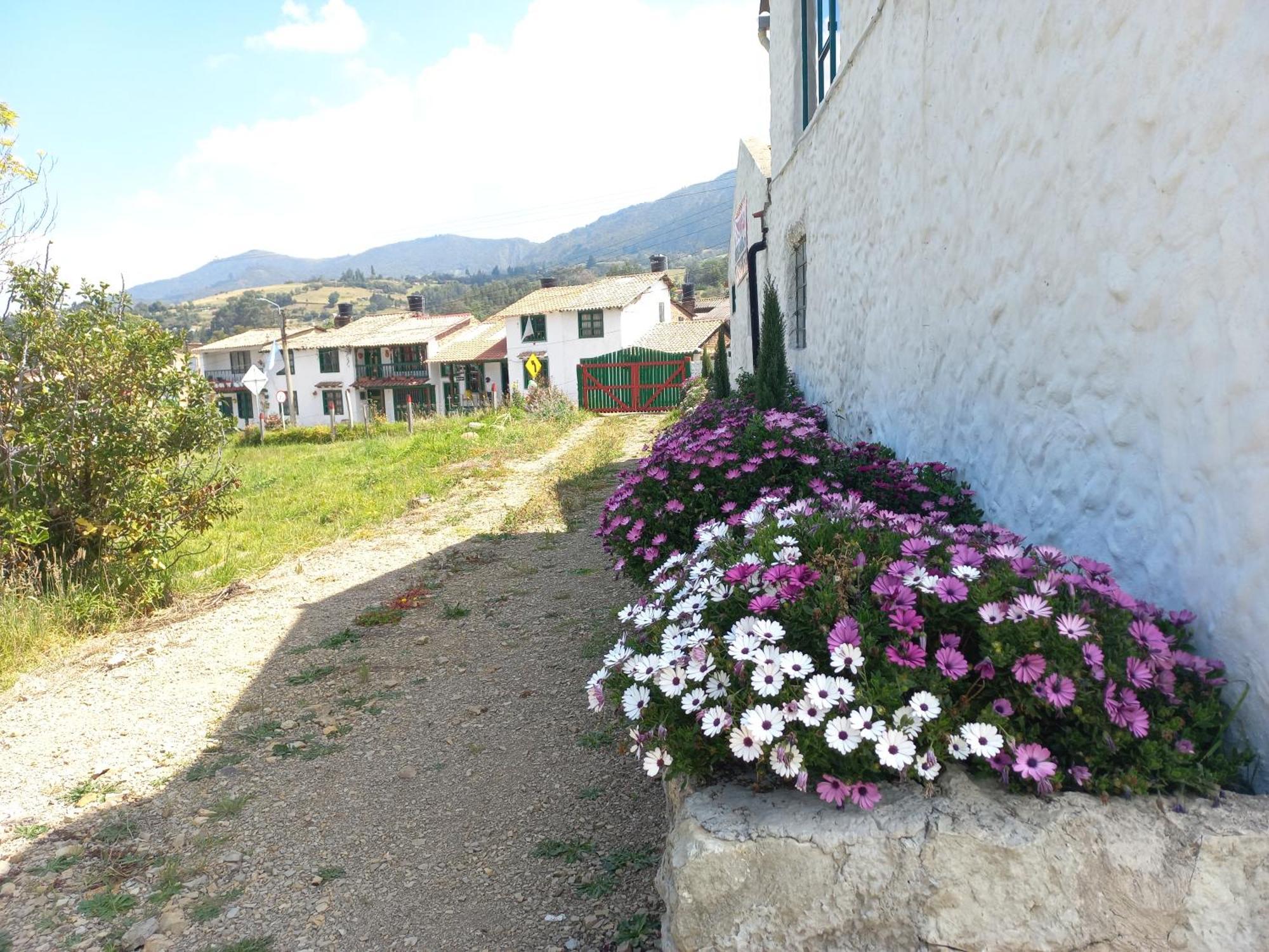 Hospedaje Y Camping Del Rio Monguí Extérieur photo